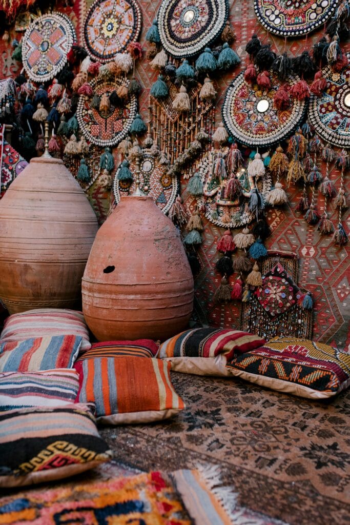 Morocco handicrafts art Symbolism of Moroccan jewelry