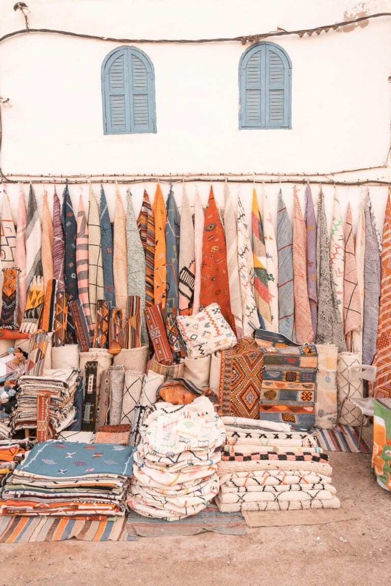 Moroccan rug handmade weaving