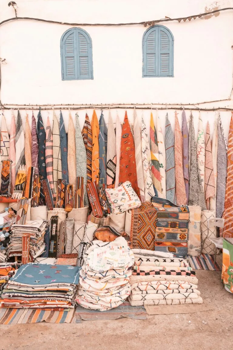 Moroccan rug handmade weaving